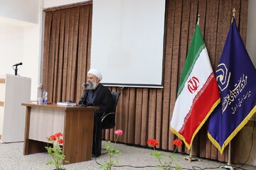 تصاویر/  حضور مدیر حوزه‌های علمیه خواهران کشور در مدارس علمیه خواهران استان اردبیل