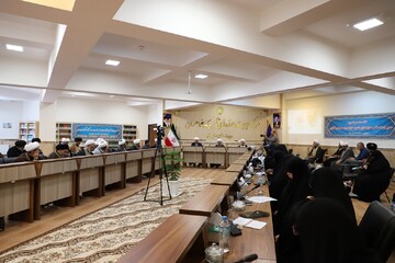 تصاویر/ نشست مدیران استانی حوزه‌های علمیه خواهران سراسر کشور در استان اردبیل