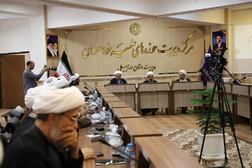 تصاویر/ نشست مدیران استانی حوزه‌های علمیه خواهران سراسر کشور در استان اردبیل