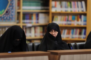 تصاویر/ نشست مدیران استانی حوزه‌های علمیه خواهران سراسر کشور در استان اردبیل