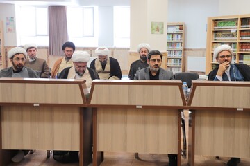 تصاویر/ نشست مدیران استانی حوزه‌های علمیه خواهران سراسر کشور در استان اردبیل