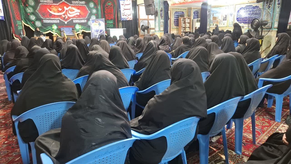 تبیین ابعاد جنگ شناختی علیه ارزش‌های دینی در اجتماع بانوان سرخه