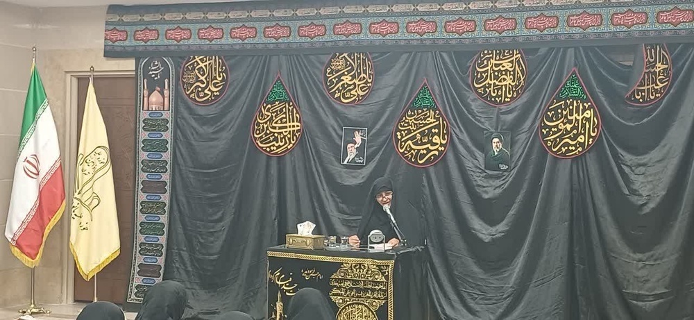 برگزاری اولین نشست علمی - تخصصی زینب فریاد فرمند؛ از تاب‌آوری تا راهبری