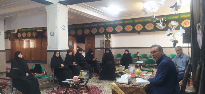 تأکید نماینده ملایر بر تقویت پیوند حوزه و دستگاه‌های اجرایی/ حوزه علمیه کانون اصلی بصیرت‌افزایی فرهنگی است