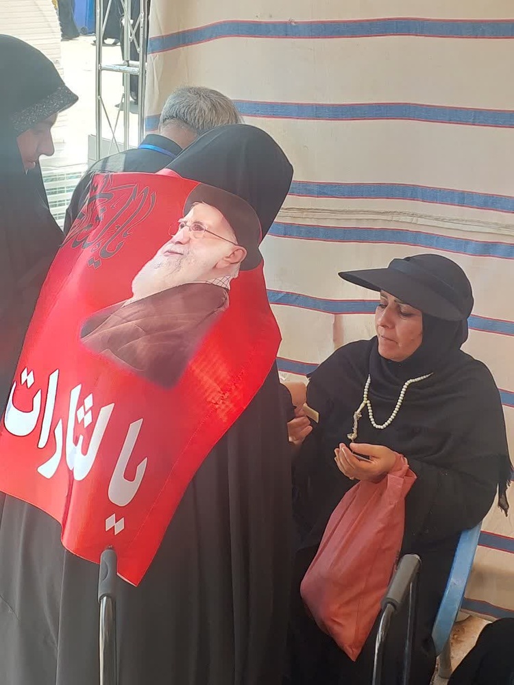 نقشآفرینی موکب مدرسه علمیه تخصصی حضرت آمنه (س) در حرم مطهر حضرت معصومه سلاماللهعلیها و مسجد مقدس جمکران