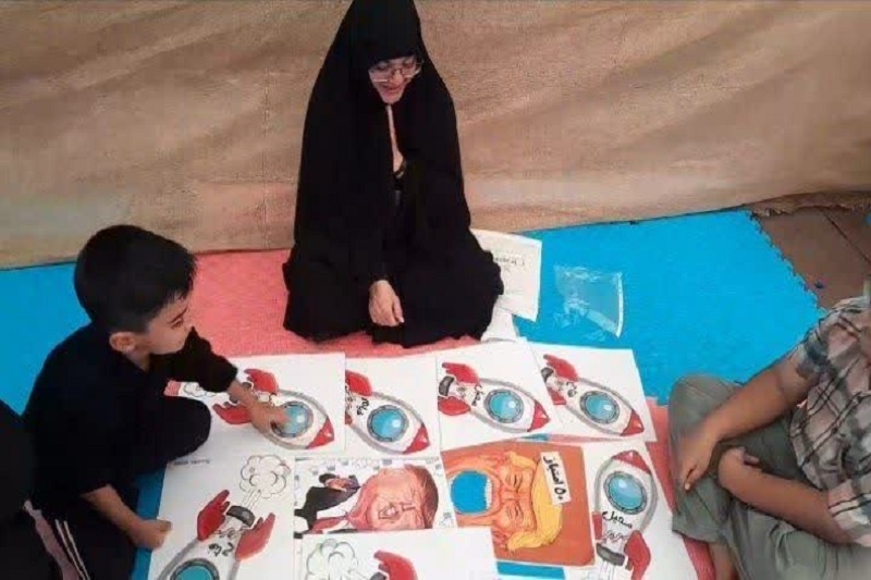 روایتگری و بازی‌های تربیتی برای کودکان زائر اربعین در موکب چادرملو اردکان