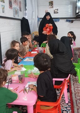 گزارش-تصویری فعالیت مبلغان حوزه علمیه خواهران هرمزگان در ایام اربعین