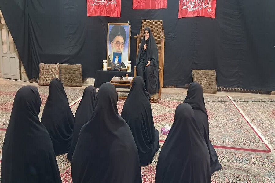تببین اصول مدیریت بحران با الهام از سیره اهل‌بیت علیهم‌السلام  در نشست بصیرتی مدرسه علمیه الزهرا یزد