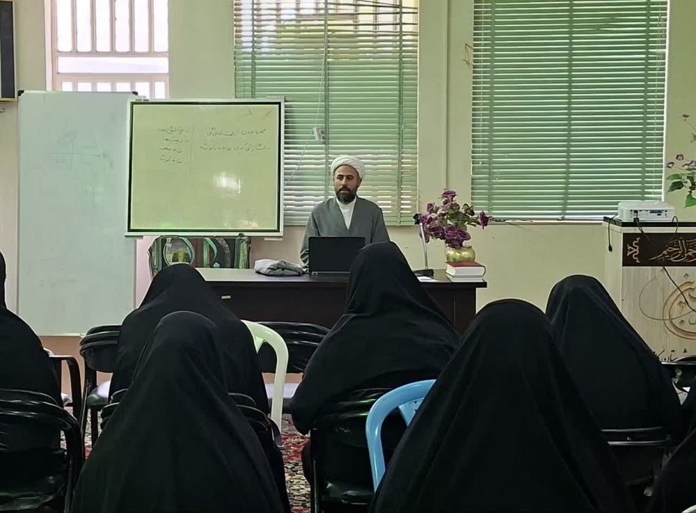 برگزاری جلسه آموزشی و توانمندسازی مبلغین طرح امین با محوریت روانشناسی رشد