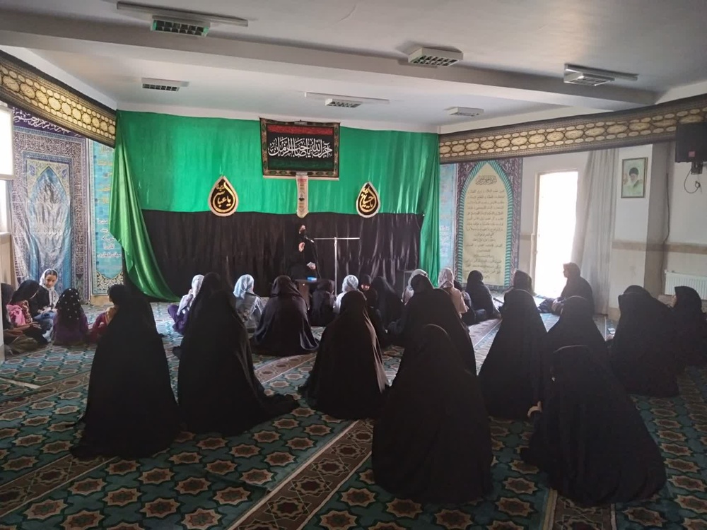 نقشآفرینی فعال طلاب و مبلغان مدارس علمیه استان قم در ایام عزاداری دهه آخر ماه صفر