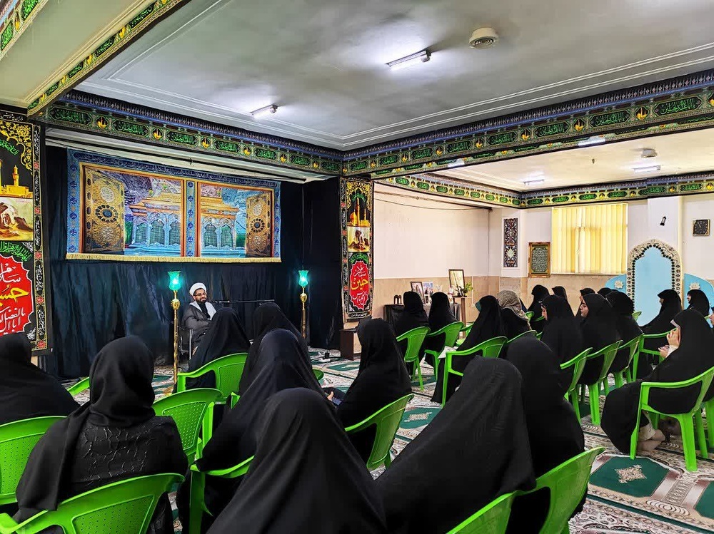 برگزاری مراسم فرهنگ خون‌خواهی؛ راهبرد بقای جامعه در برابر استکبار از عاشورا تا ظهور