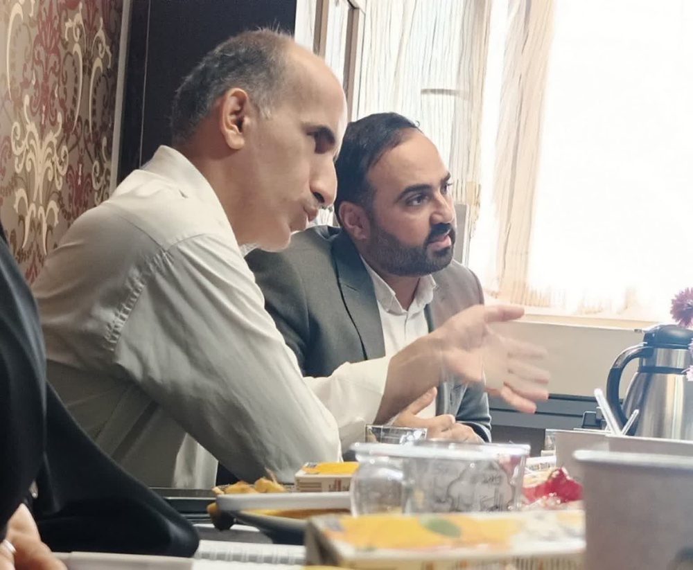 نشست تخصصی هماندیشی با هدف ارتقای جایگاه پژوهشی و نشریات حوزه علمیه خواهران برگزار شد