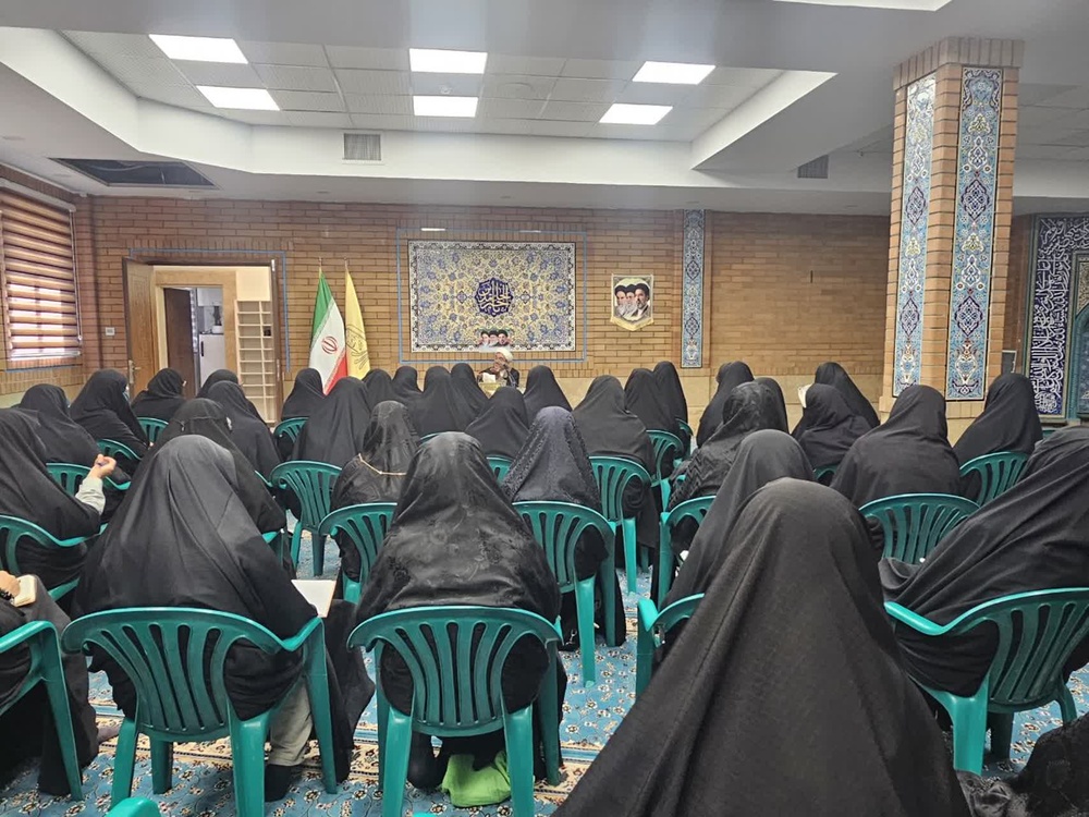 برگزاری سلسله جلسات شرح صحیفه سجادیه در مدرسه علمیه بانو امین(ره)
با محوریت تبیین آموزه‌های اخلاقی صحیفه سجادیه