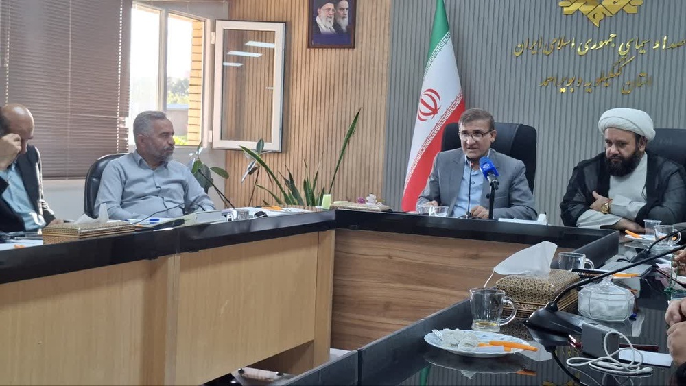 نشست مطالبه‌گری فعالان فرهنگی با مدیرکل صداوسیمای استان کهگیلویه و بویراحمد