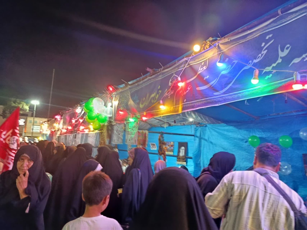 تصاویر/موکب مدرسه حضرت عبدالعظیم (ع) در میلاد پیامبر اکرم(ص) در میدان شهر ری