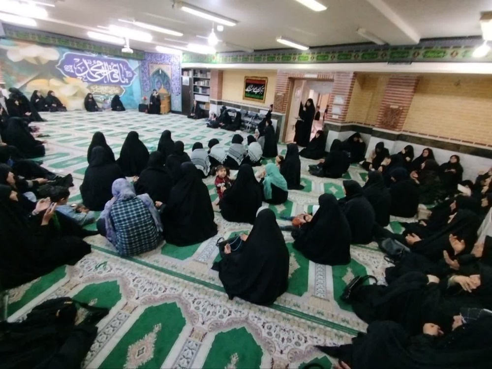 تبیین جایگاه عزت‌نفس و پرهیز از درخواست از نااهلان در نشست اخلاق هفتگی مدرسه علمیه  دورود
