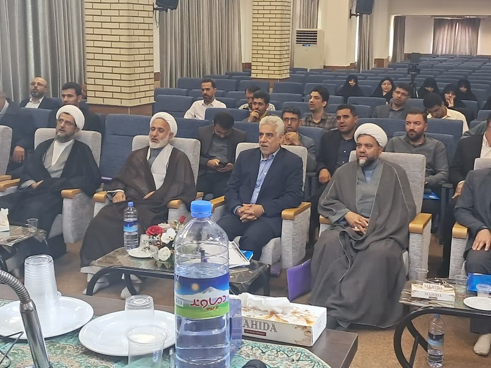 آغاز به کار دومین دوره آموزشی معاونین اداری و مالی حوزههای علمیه خواهران در گیلان+ تصاویر
