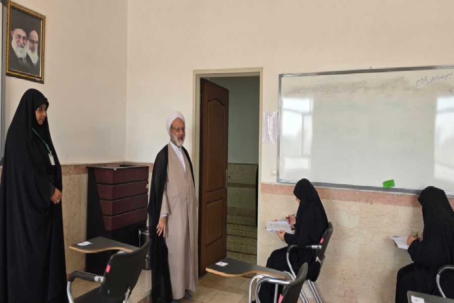 بازدید مدیر حوزه علمیه خواهران یزد از مراکز آزمون ورودی سطوح سه و چهار