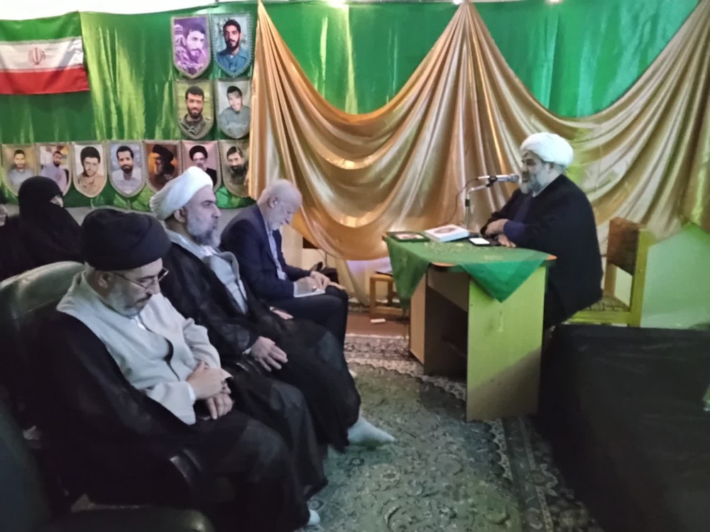 بصیرت‌افزایی و دشمن‌شناسی از مهم‌ترین رسالت‌های حوزه‌های علمیه است