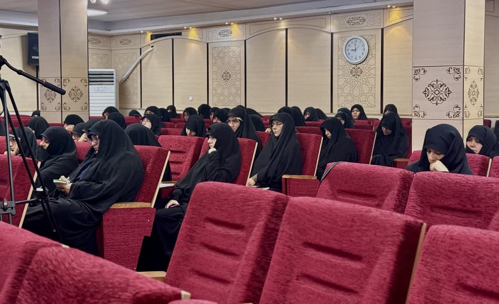 خانواده مهمترین عرصه کنشگری اجتماعی در حوزه عفاف و حجاب است
