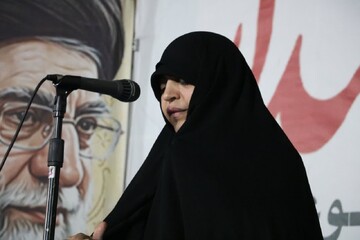 نقش زن تراز اسلامی میدان‌داری در عرصه‌های هنر و گفت‌وگو همراه باحجاب است