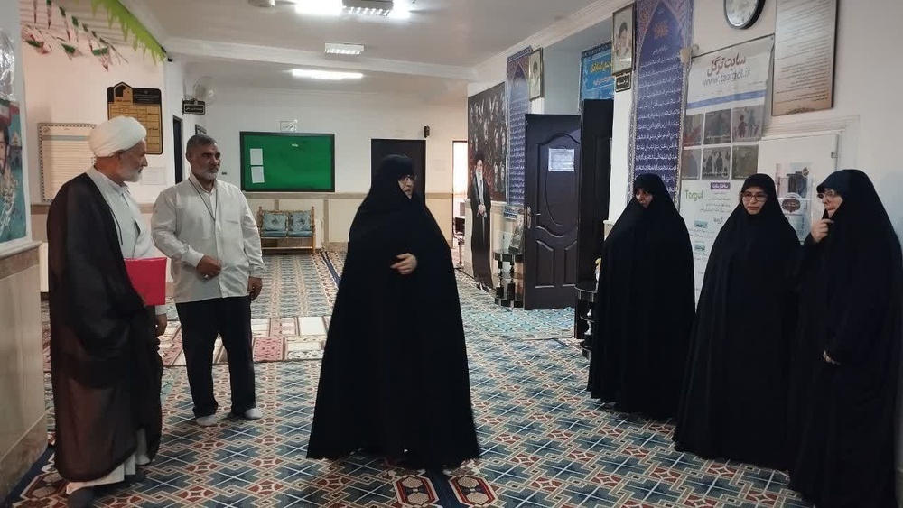 بازدید نماینده مجلس از مدرسه علمیه تخصصی کریمه اهل‌بیت (س) قم؛ بررسی روند پیشرفت برنامه‌های آموزشی و فرهنگی