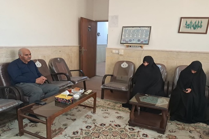 تأکید بر ترویج فرهنگ اهدای خون در نشست مشترک انتقال خون و حوزه علمیه اردکان