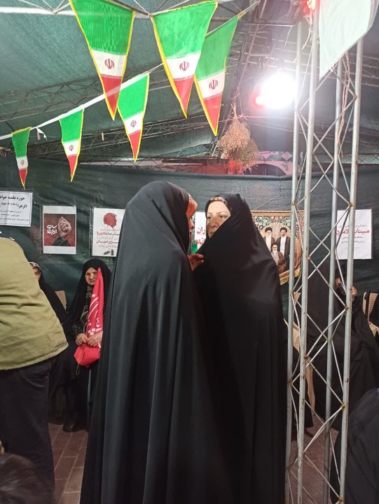 فعالیت‌های تبلیغی و تبینی طلاب مدرسه علمیه الزهراء(س) زنجان در موکب شبانه