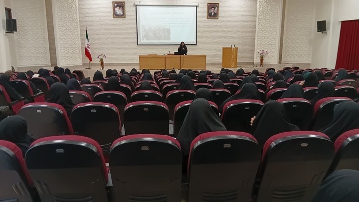 خانواده سنگر مقاومت در برابر تهدیدهای فرهنگی و اقتصادی است