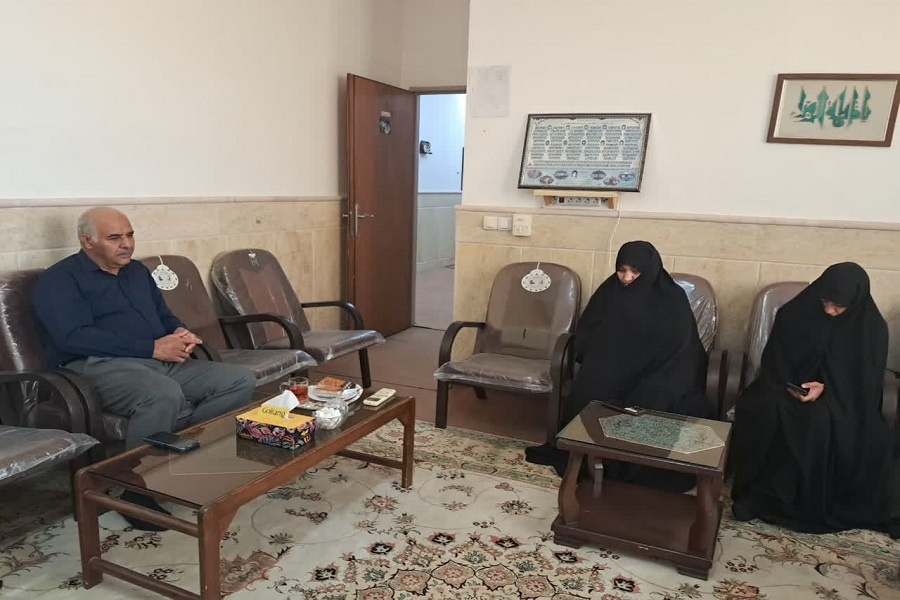 تأکید بر ترویج فرهنگ اهدای خون در نشست مشترک انتقال خون و حوزه علمیه اردکان