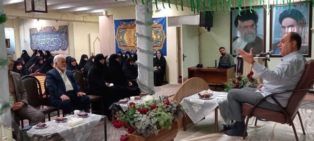 حفظ اتحاد مقدس برای پیشبرد اهداف نظام ضروری است