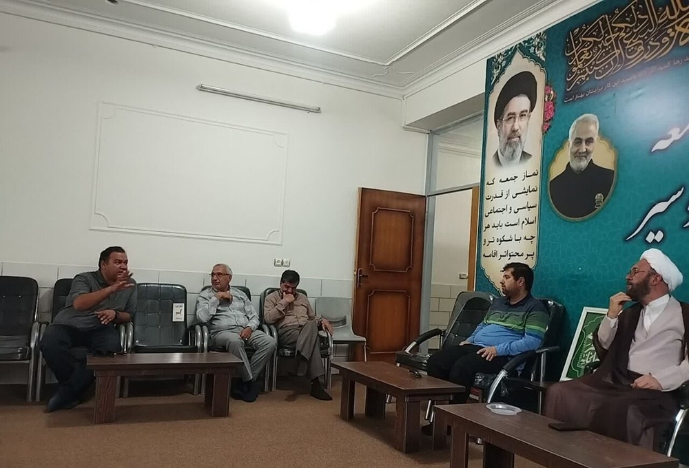 بازید مدیر حوزه علمیه‌ خواهران‌ استان‌ کرمان‌ از پروژه‌ ساخت‌ مدرسه‌ علمیه‌ فاطمیه‌ بردسیر