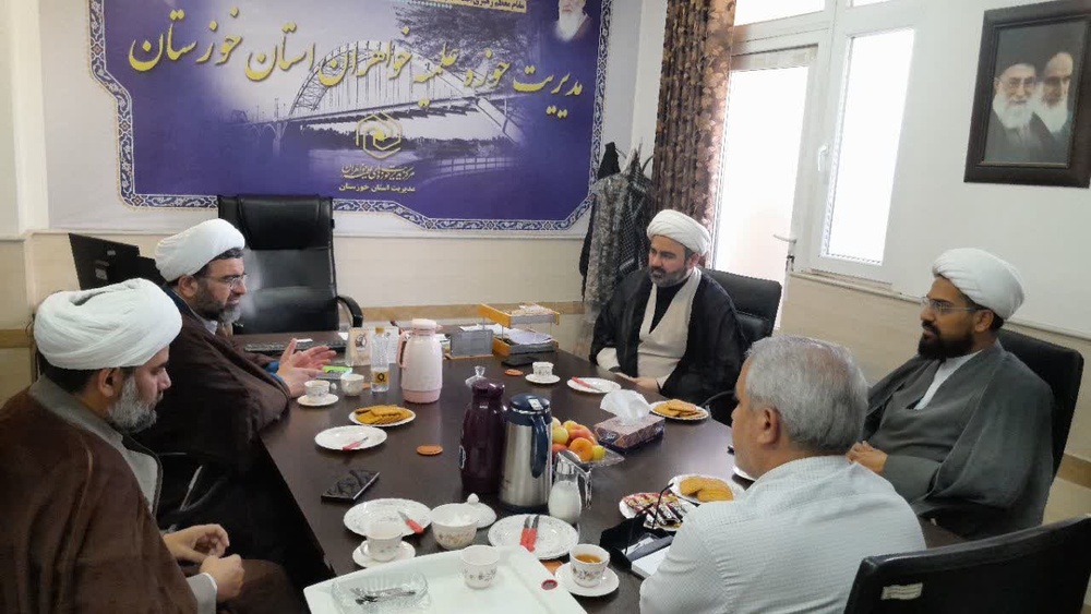برگزاری نشست مشترک مدیریت حوزه‌ علمیه خواهران و برادران با هدف تقویت هماهنگی‌های ساختاری