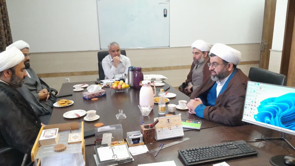 برگزاری نشست مشترک مدیریت حوزه علمیه خواهران و برادران با هدف تقویت هماهنگیهای ساختاری