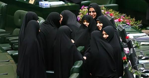 زنان در سیاست و رسانه؛ وقتی تصویر از شایستگی قدرتمندتر می‌شود