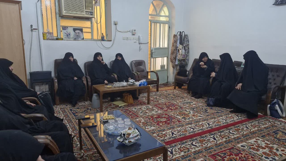 تأکید بر نقش‌آفرینی اجتماعی طلاب در جلسه هم‌اندیشی مدرسه علمیه امام هادی(ع) شوشتر