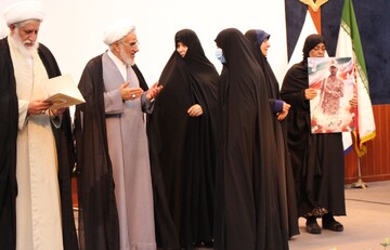 تصاویر/ چهاردهمین همایش کریمه اهل بیت علیهم السلام در هرمزگان