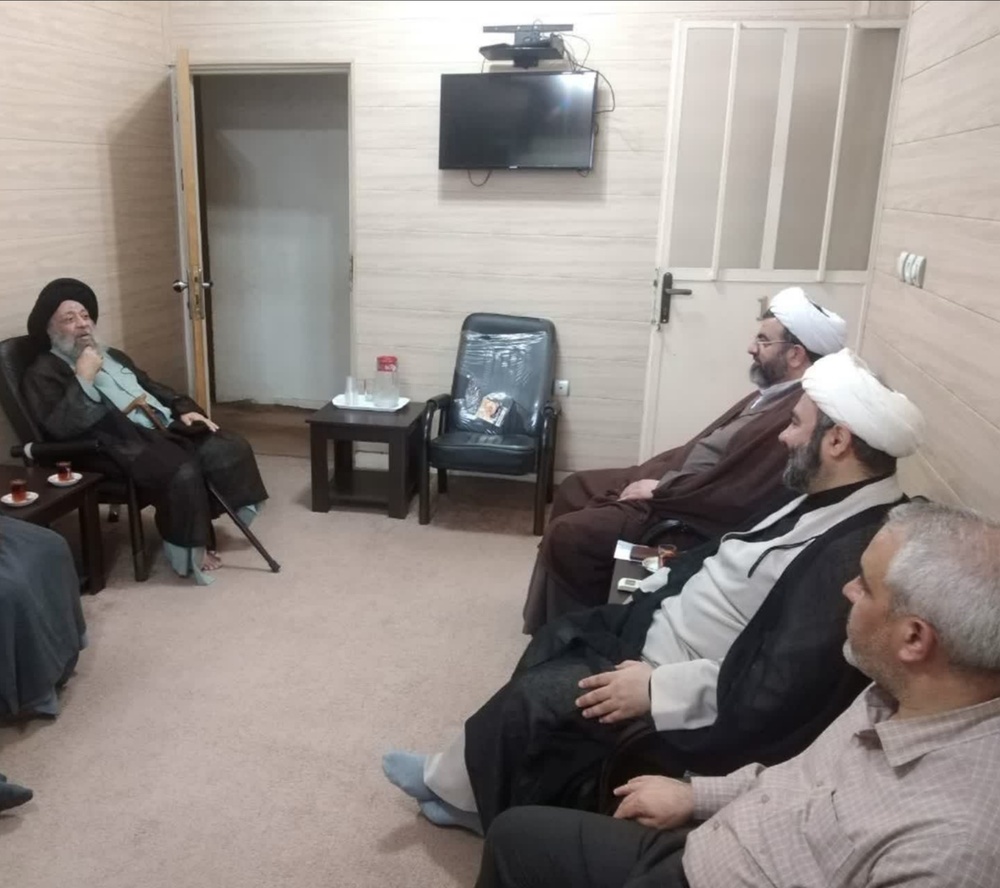 دیدار مدیر حوزه‌ علمیه خواهران خوزستان با حضرت آیت‌الله موسوی جزایری حفظه الله