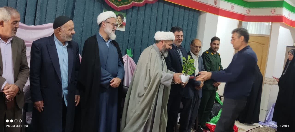آیین بازگشایی سال تحصیلی جدید مدرسه علمیه زینب کبری(س) ماهنشان برگزار شد