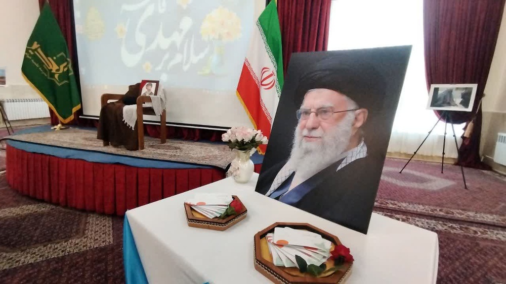 آیین افتتاحیه سال تحصیلی ۱۴۰۶-۱۴۰۵ مدرسه علمیه الغدیر برگزار شد/ تأکید بر پشتیبانی از ولایت فقیه و پرهیز از آفت «حجاب اکبر» در مسیر علم‌آموزی