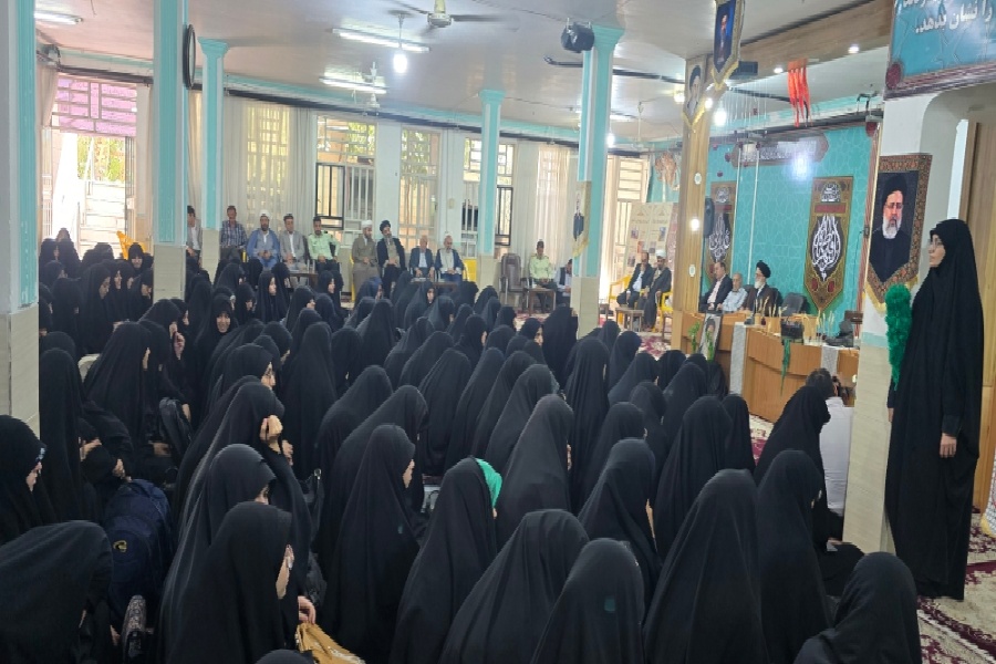 تصاویر/سال تحصیلی حوزه‌ علمیه خواهران یزد آغاز شد