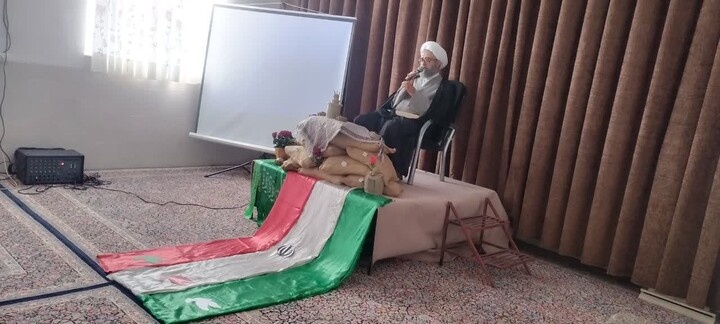مراسم آغاز سال تحصیلی در مدرسه علمیه الزهرا(س) شهداد