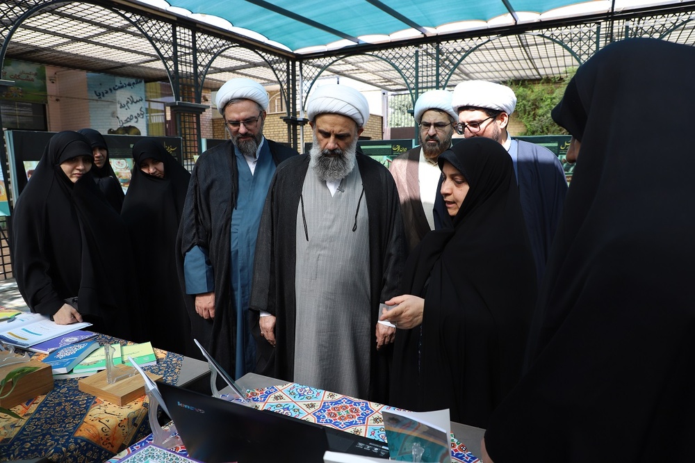 تصاویر/ بازدید مدیر حوزه‌های علمیه خواهران کشور از مؤسسه آموزش عالی معصومیه خواهران