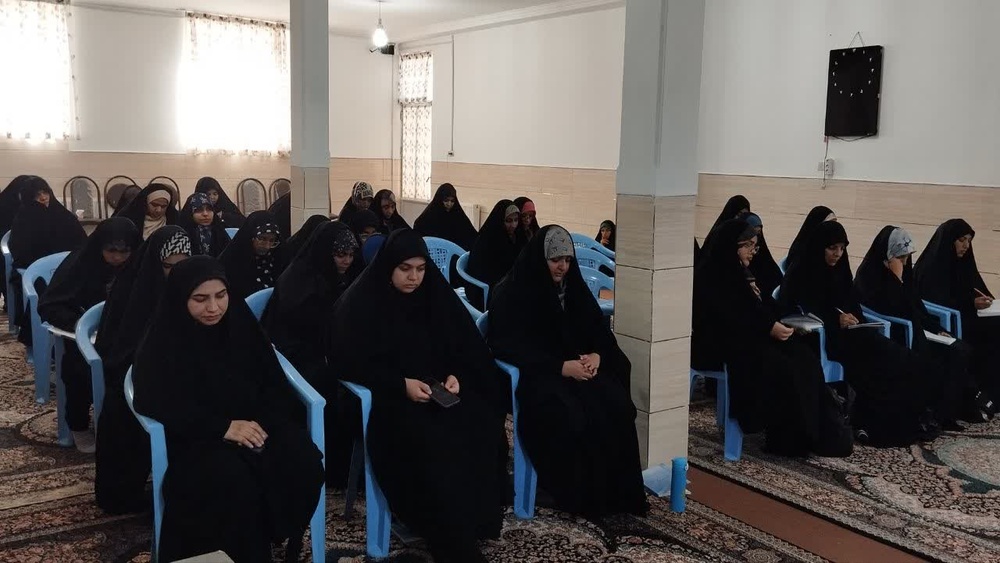 طلاب، مغز متفکر جامعه در مسیر زمینه‌سازی ظهور هستند