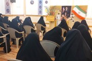 تبیین معادلات سیاسی معاصر در نشست بصیرتی حوزه علمیه الزهرا (س) کازرون/بصیرت؛ رکن اصلی نبرد در عصر تغییر استراتژی‌ها