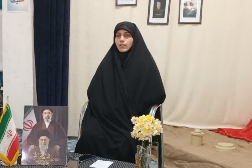 لزوم پرهیز از «افراط و تفریط» در تربیت خدامحور/ بندگی راستین در گروِ پیوند اخلاص قلبی و التزام به شریعت است