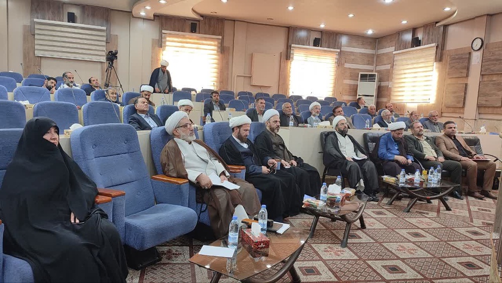 اجلاس سالانه هیئت امنای مدارس علمیه خواهران کرمانشاه برگزار شد/تأکید بر بازتعریف نقش‌های راهبردی برای دستیابی به مرجعیت علمی