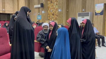 تصاویر/افتتاحیه سال تحصیلی جدید در مدرسه علمیه کوثر سلام‌الله‌علیها بندرلنگه