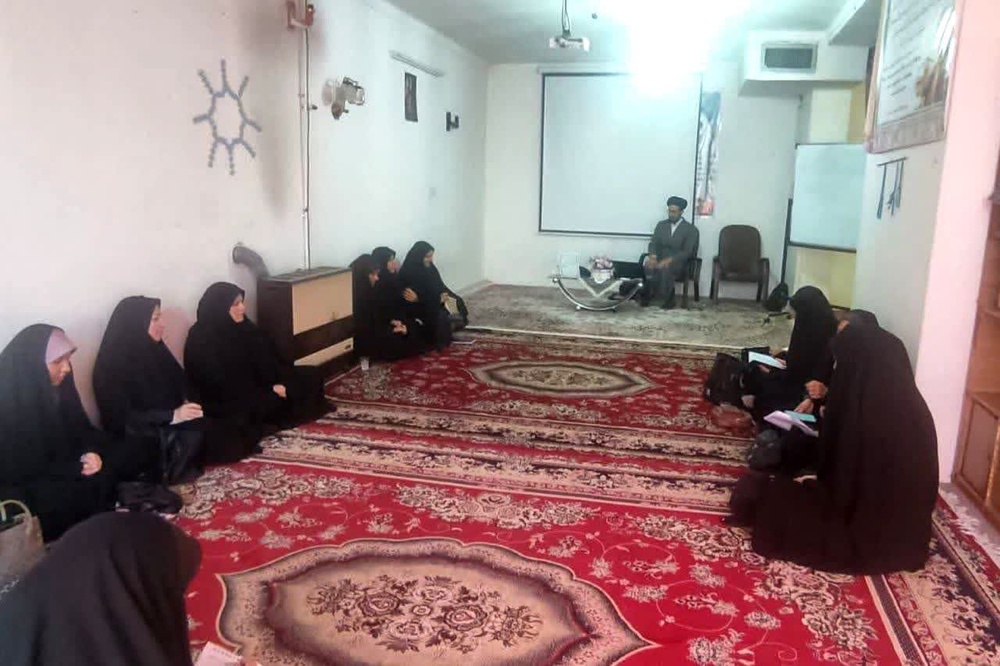 جنگ ترکیبی امروز، جنگ خندق است؛ ضرورت جهاد تبیین برای مقابله با هجمه‌های دشمن