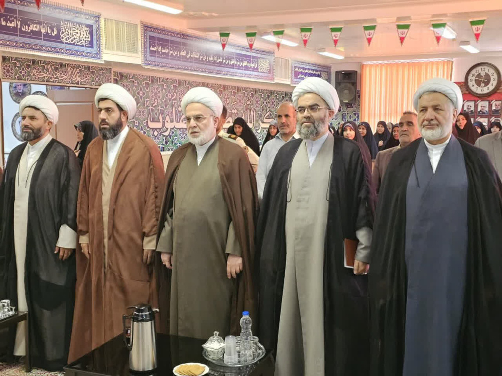 آغاز سال تحصیلی جدید حوزه علمیه خواهران سریش‌آباد با حضور نماینده ولی‌فقیه در کردستان